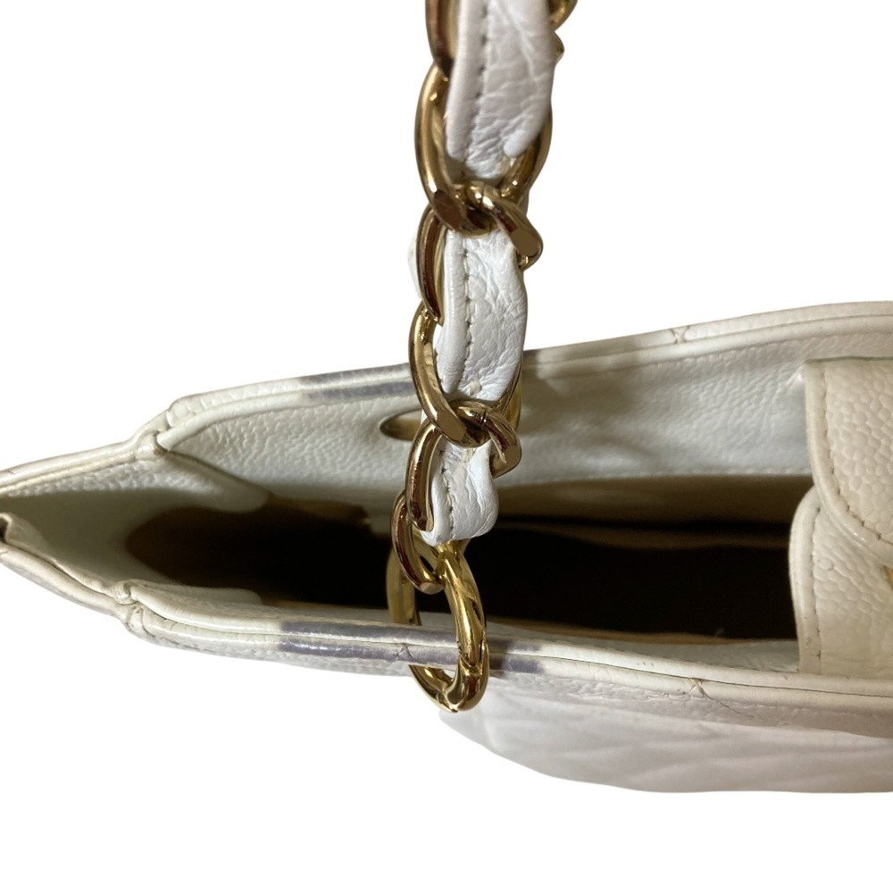 CHANEL White Caviar Leather Logo Shoulder Bag - Picture 9 of 16